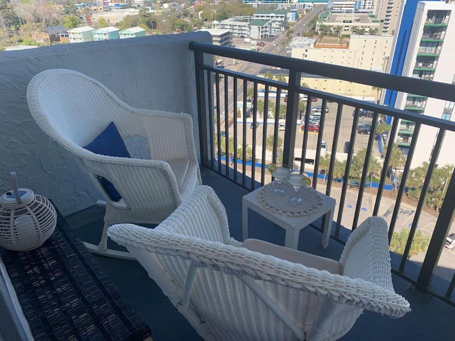 Royal Retreat-Amazing View-King Bed-1 Bedroom-Full Kitchen-Free Parking-Self Check-In Μιρτλ Μπιτς Εξωτερικό φωτογραφία