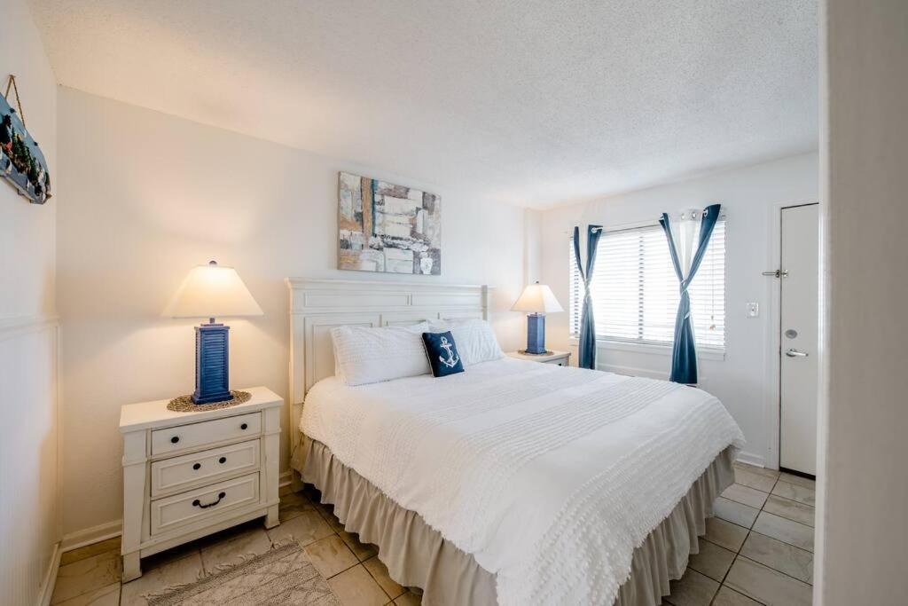 Royal Retreat-Amazing View-King Bed-1 Bedroom-Full Kitchen-Free Parking-Self Check-In Μιρτλ Μπιτς Εξωτερικό φωτογραφία