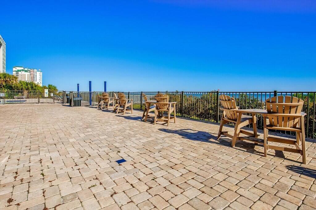 Royal Retreat-Amazing View-King Bed-1 Bedroom-Full Kitchen-Free Parking-Self Check-In Μιρτλ Μπιτς Εξωτερικό φωτογραφία
