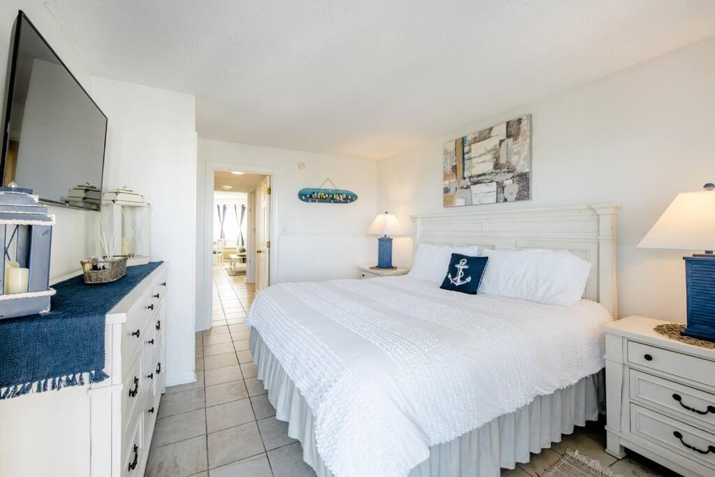 Royal Retreat-Amazing View-King Bed-1 Bedroom-Full Kitchen-Free Parking-Self Check-In Μιρτλ Μπιτς Εξωτερικό φωτογραφία